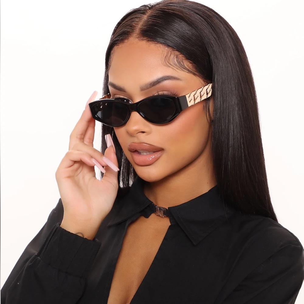 Fashion nova sunglasses